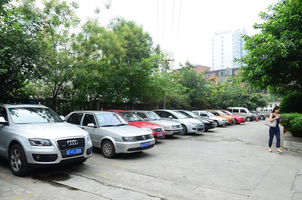 Chengdu Traffic Hotel Exterior foto